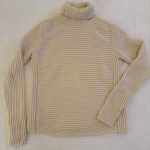 Uniqlo +J Ribbed Turtleneck Sweater – Cream